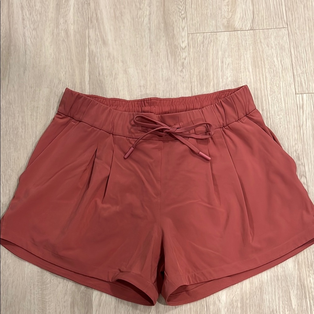 Lululemon Athletica Terracotta Athletic Shorts Elastic Waist Lightweight